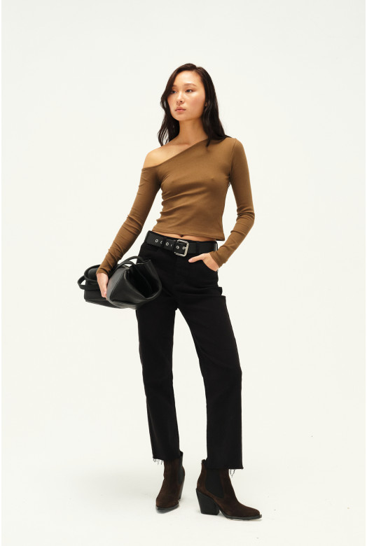 REMERA ASIMETRICA M/L KYLIE