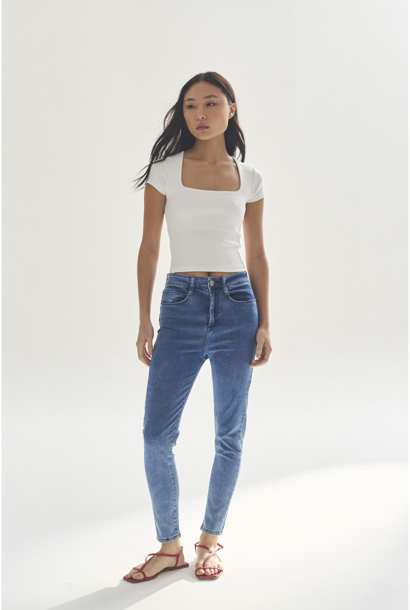 JEAN NATALIE AZUL CLARO