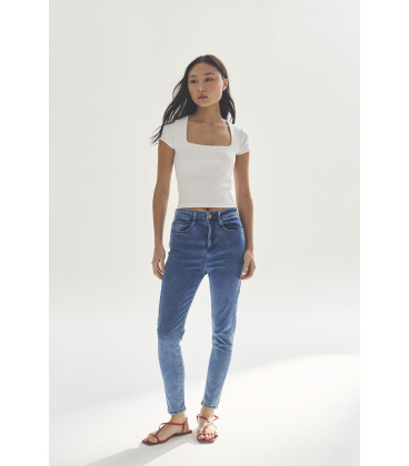 JEAN NATALIE AZUL CLARO