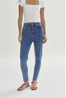 JEAN NATALIE AZUL CLARO