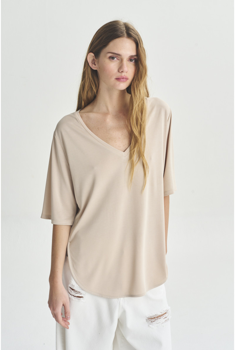 REMERA V M/C CHLOE