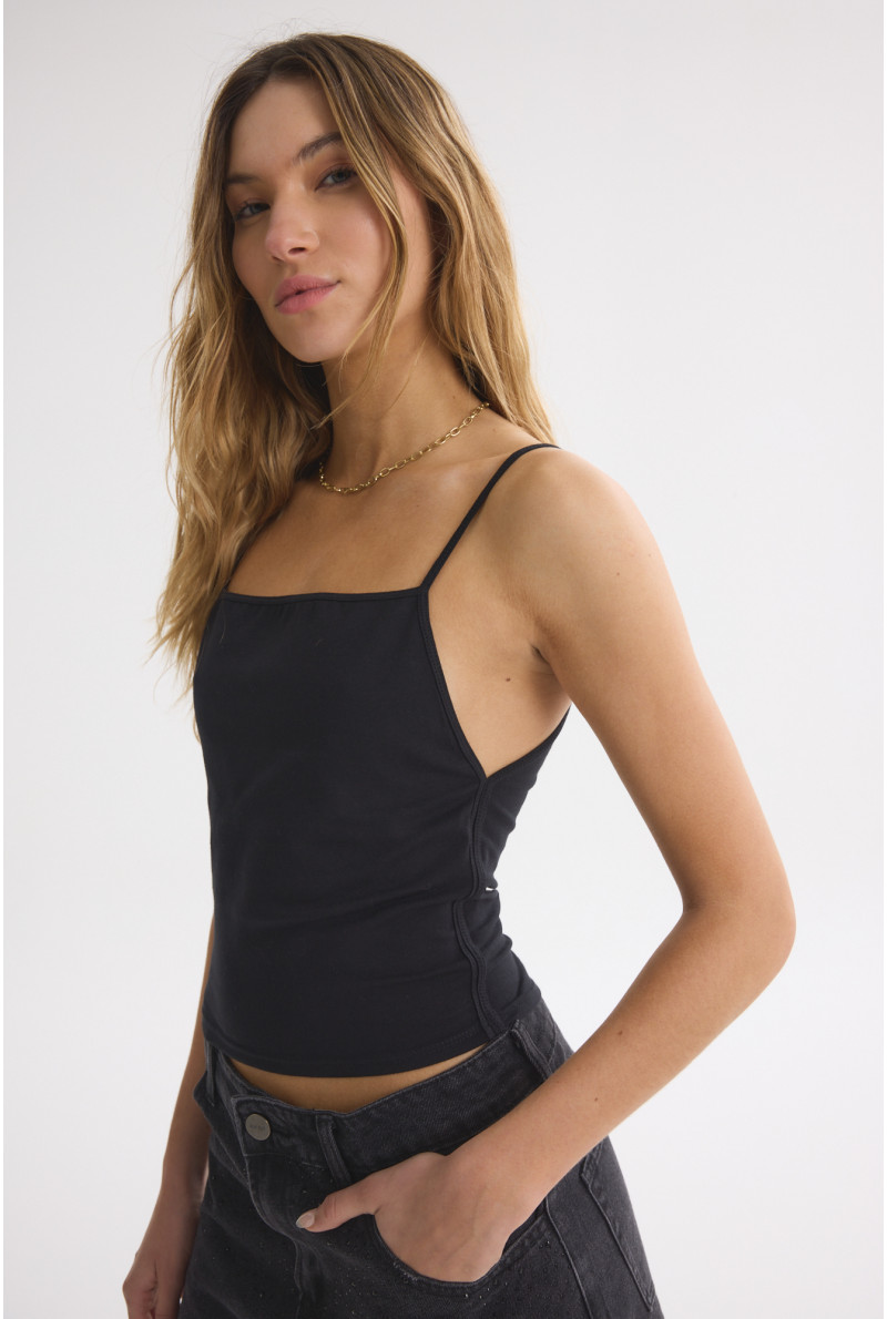 MUSCULOSA BRETEL OLIVIA
