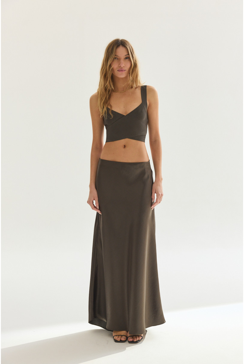 POLLERA LARGA ARETHA