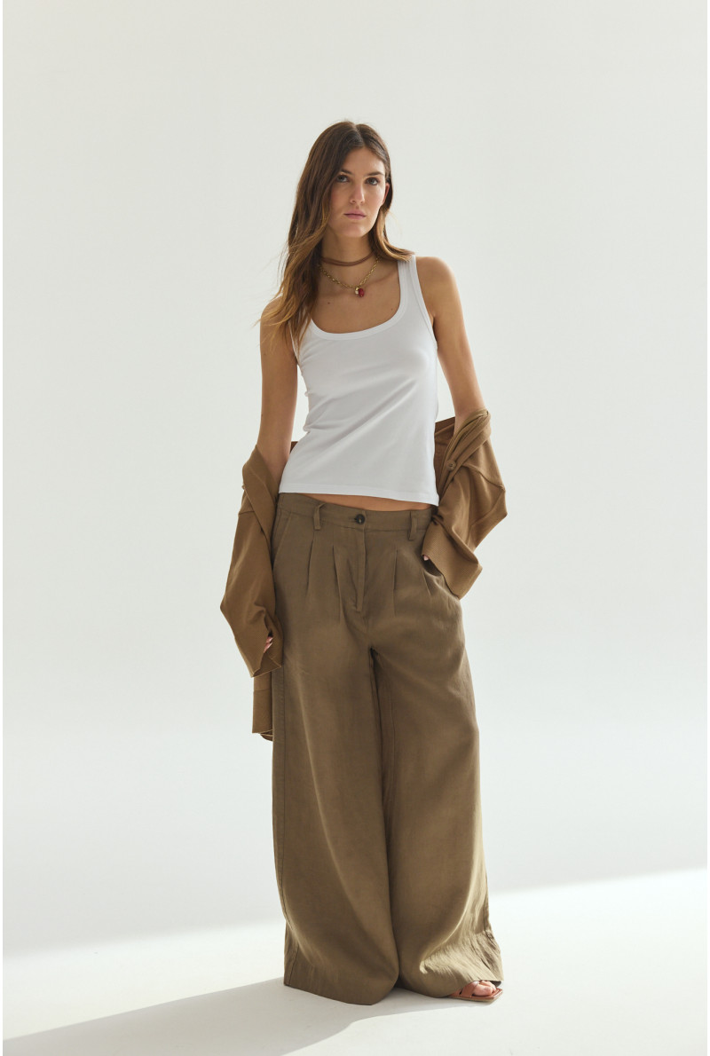 MUSCULOSA C/CUADRADO ARIANA