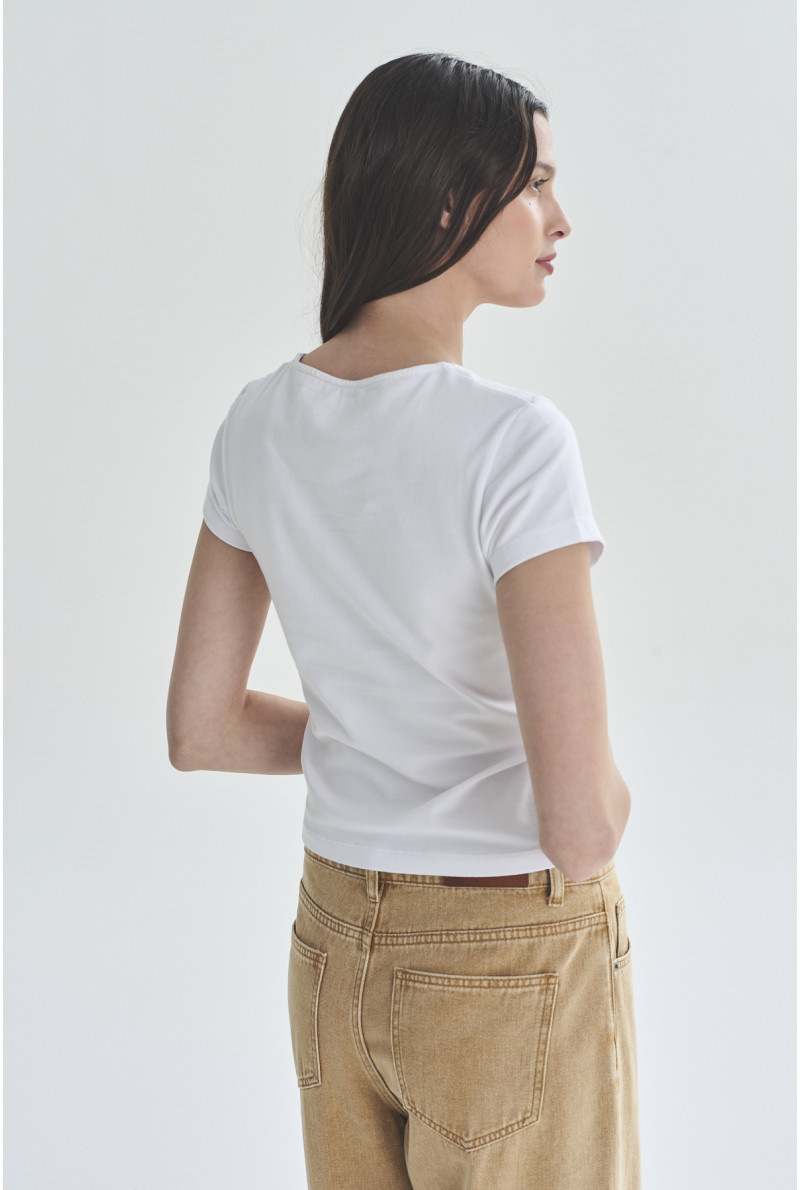 REMERA C/CUADRADO M/C JULIE