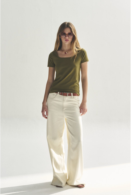 REMERA C/CUADRADO M/C HAROLD