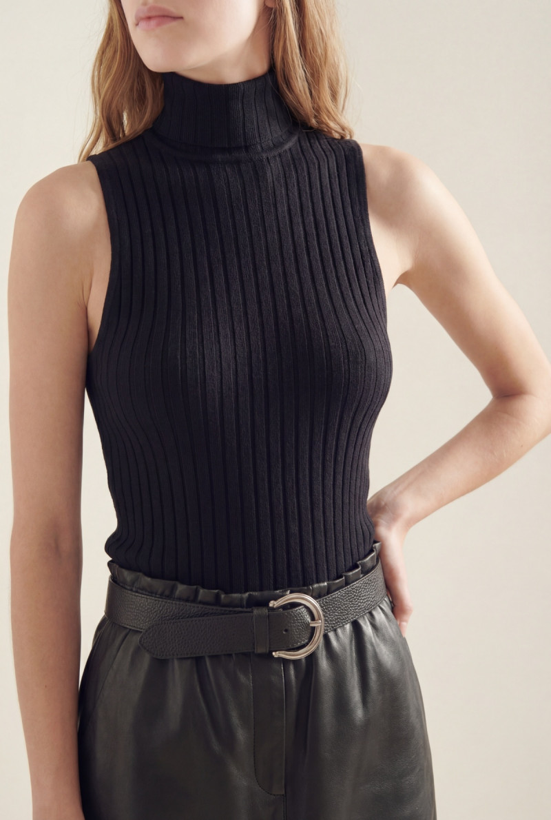 AMERICANA POLERA MONK