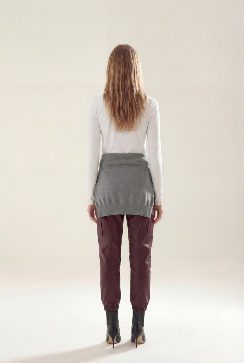 REMERA CUELLO REDONDO DYLAN