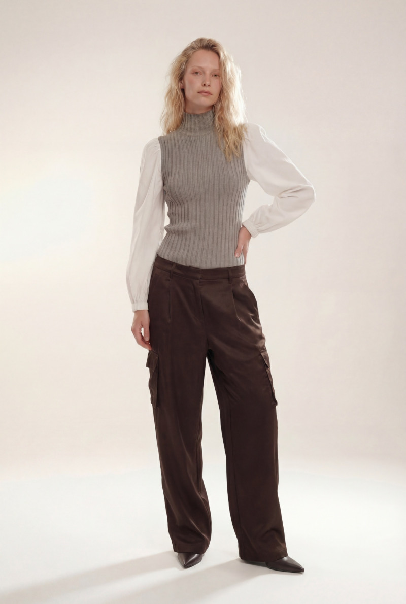 AMERICANA POLERA MONK