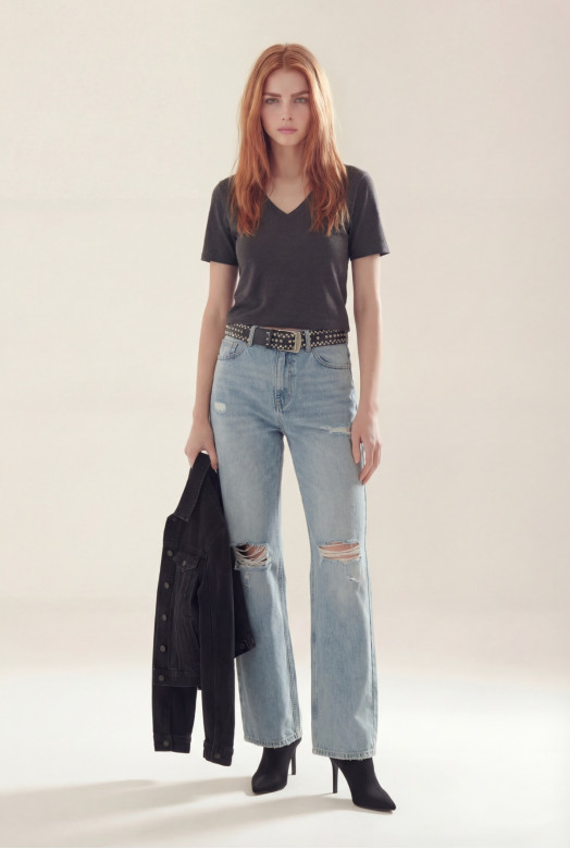 REMERA CUELLO V MANGA CORTA NAOMI