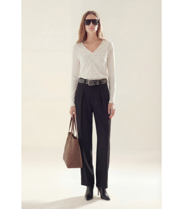 REMERA CUELLO V  DYLAN