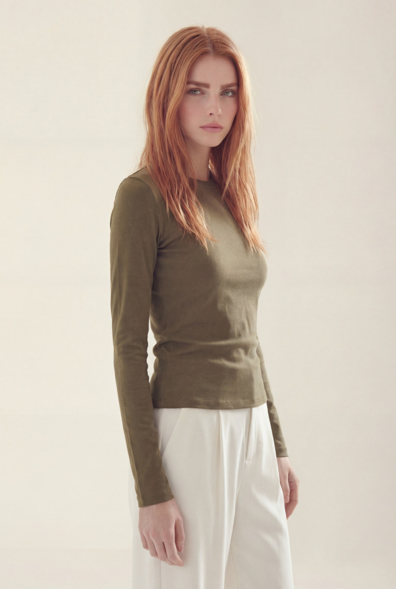 REMERA MANGA LARGA NAOMI