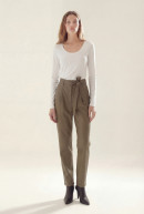 REMERA CUELLO U DYLAN