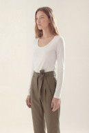 REMERA CUELLO U DYLAN