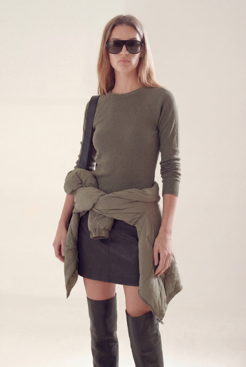 REMERA MANGA RAGLAN KYLIE