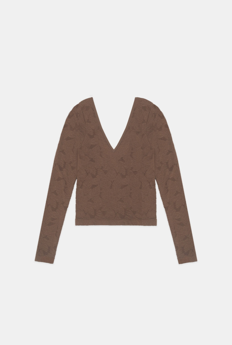 REMERA CUELLO V COBAIN