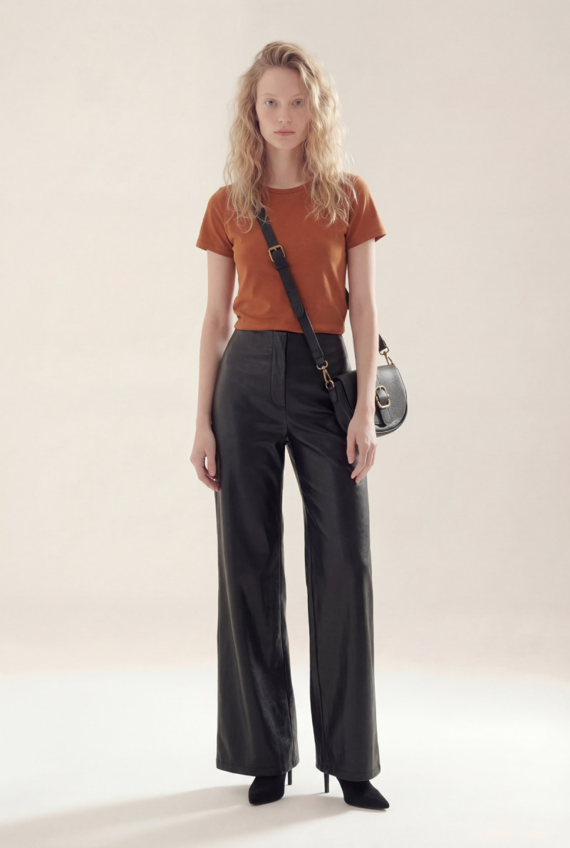 REMERA MANGA CORTA DANA