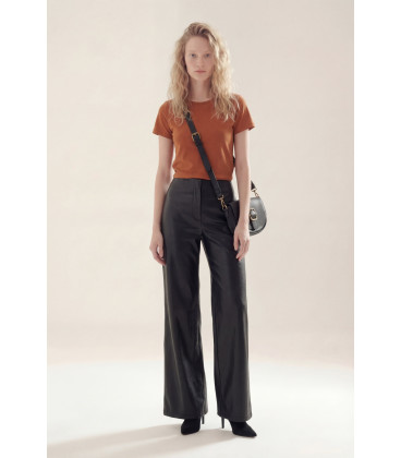 REMERA MANGA CORTA DANA