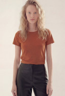 REMERA MANGA CORTA DANA