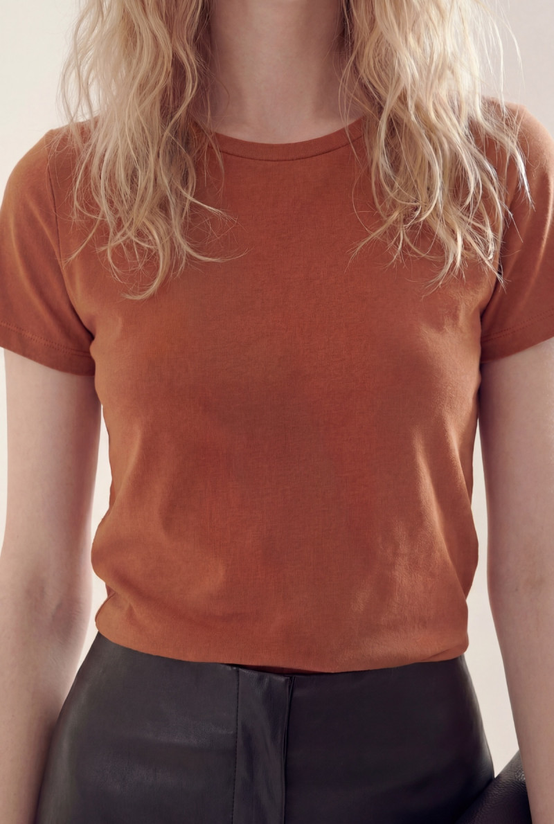 REMERA MANGA CORTA DANA