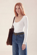 REMERA CUELLO U SIMONE