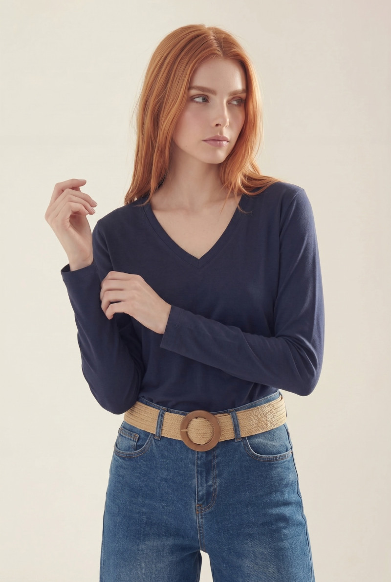 REMERA CUELLO V ALLISON