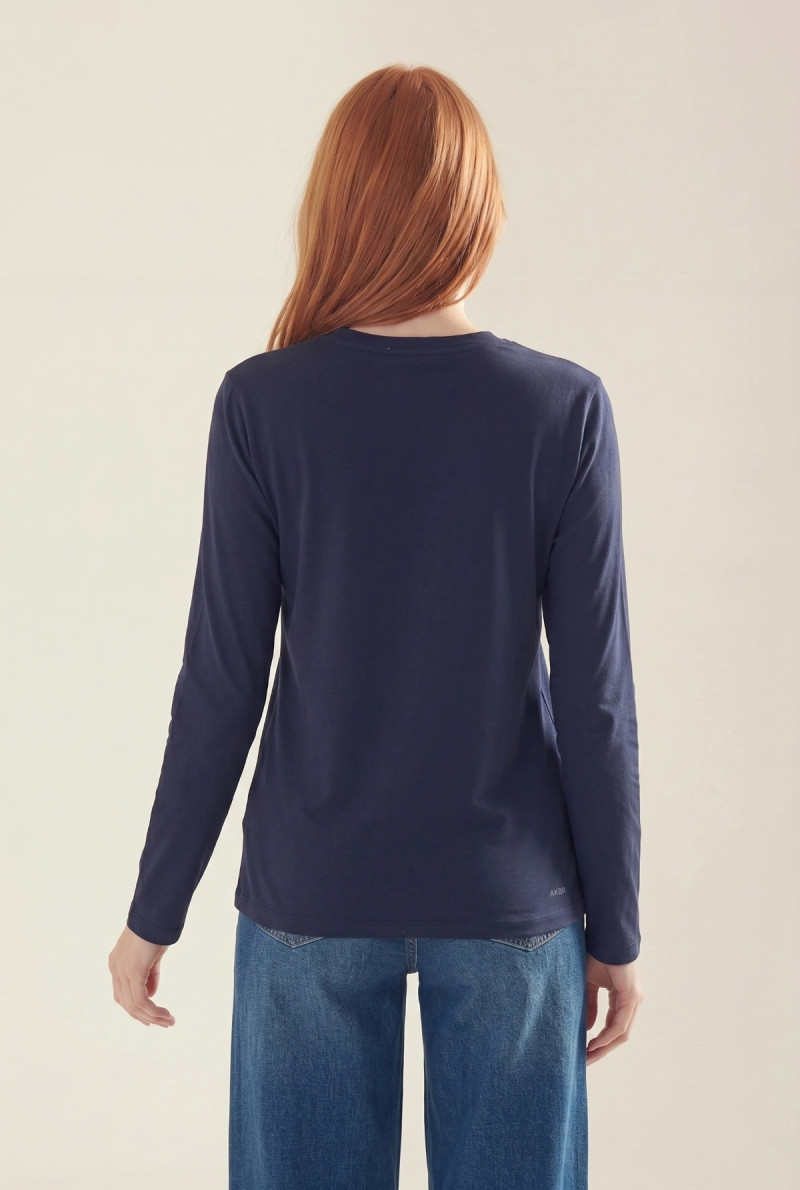 REMERA CUELLO V ALLISON