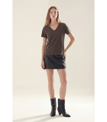 REMERA CUELLO V MANGA CORTA ALLISON