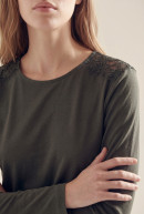 REMERA SARA