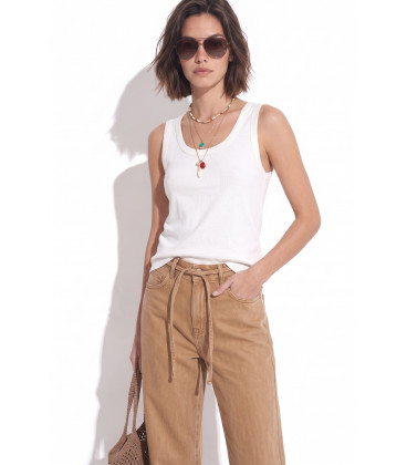 MUSCULOSA U DUKE