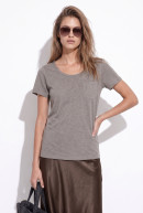 REMERA ESCOTE U MARVIN