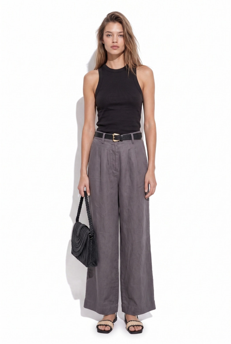 MUSCULOSA ESCOTE REDONDO PARKER