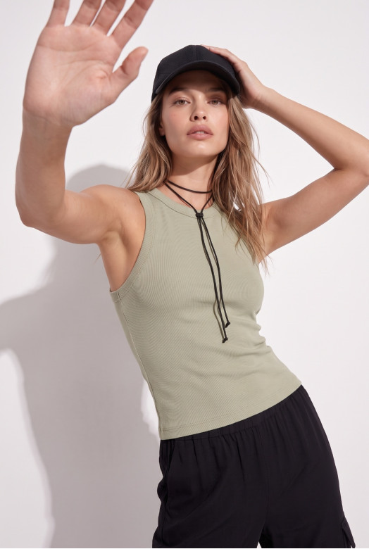 MUSCULOSA CUELLO REDONDO PARKER