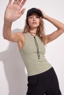MUSCULOSA CUELLO REDONDO PARKER
