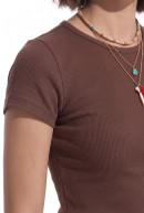 REMERA CUELLO REDONDO PARKER