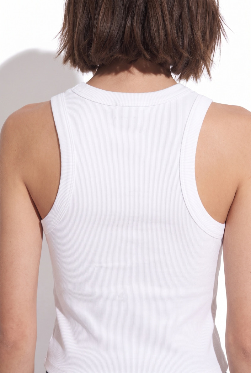 MUSCULOSA CUELLO REDONDO PARKER