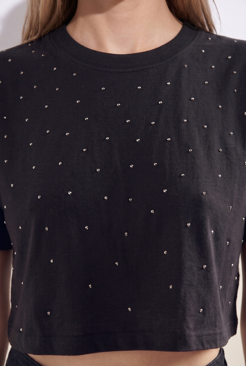 REMERA CUELLO REDONDO HOLLY