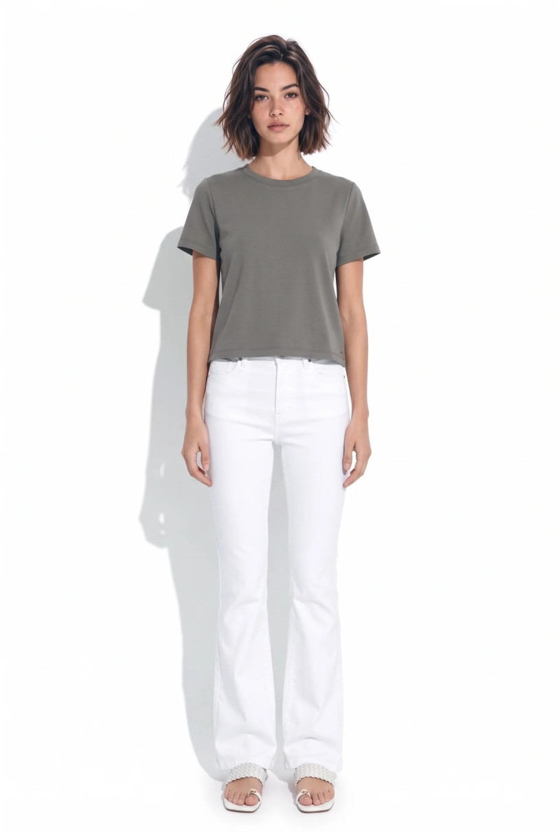 REMERA ESCOTE REDONDO IRIS
