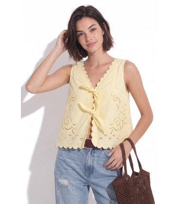 BLUSA SIN MANGAS FRESA