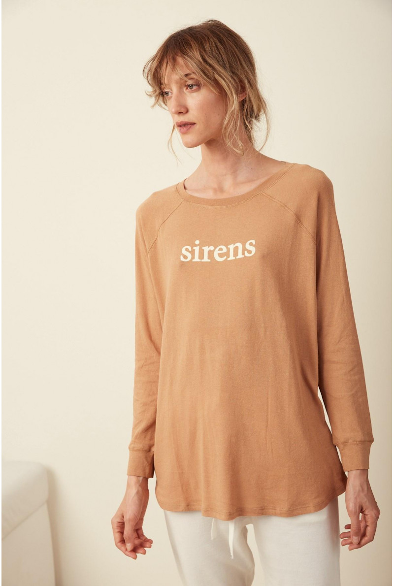 REMERA C/R M/RAGLA OCEAN