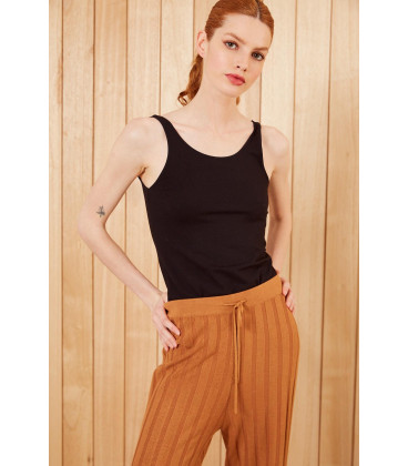MUSCULOSA C/R MONET