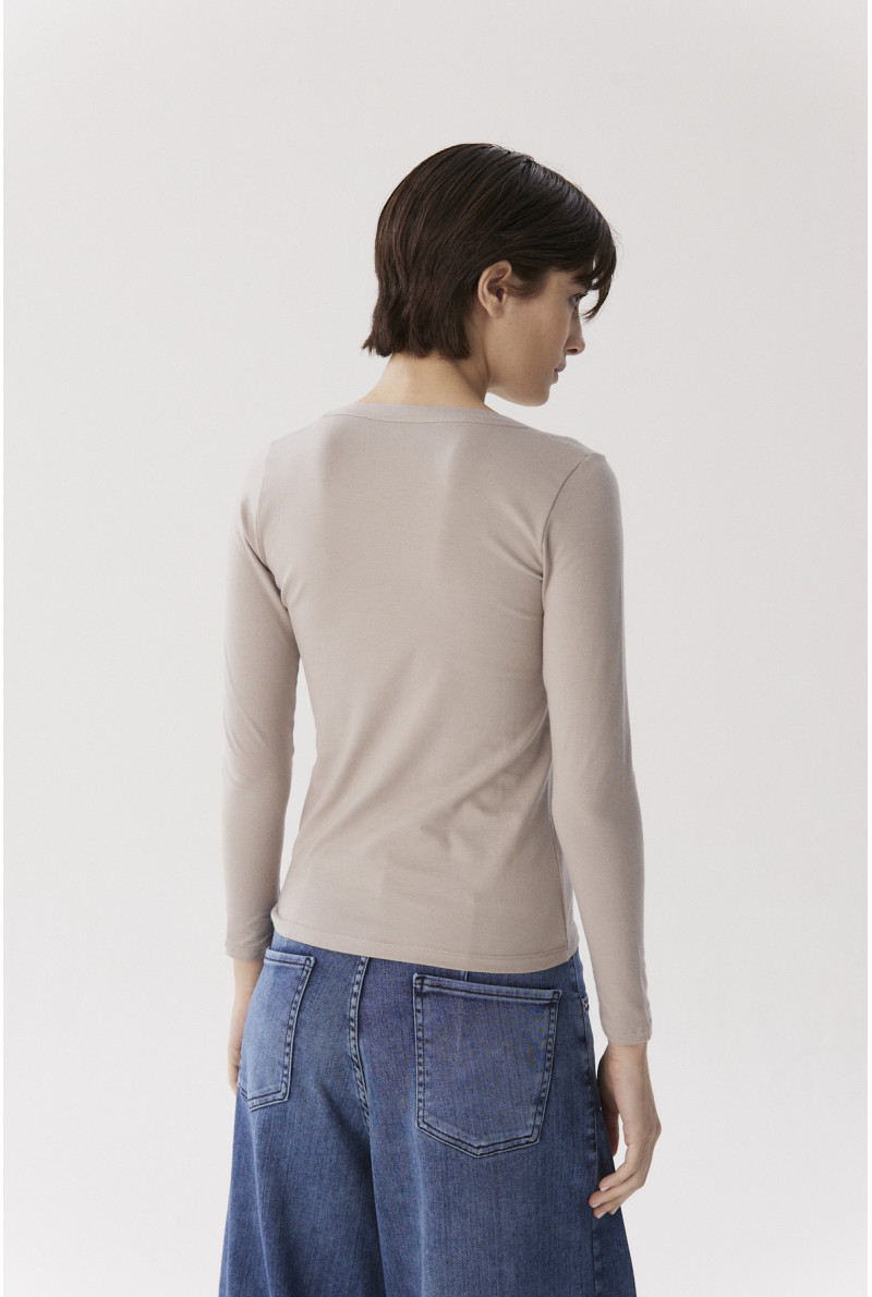 REMERA LARA