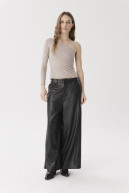 REMERA ASIMETRICA NORAH